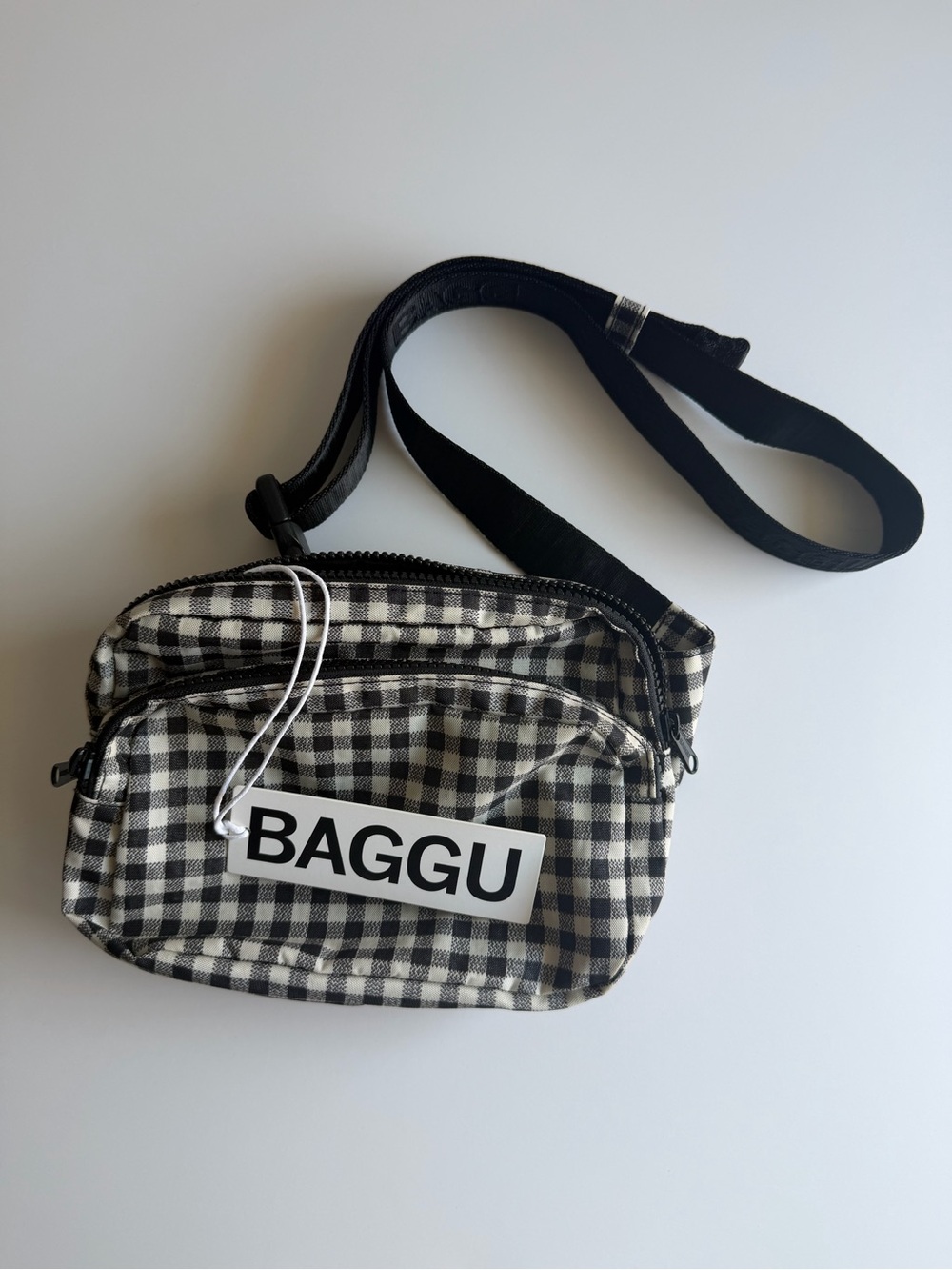 NWT BAGGU Fanny Pack Black and White Gingham